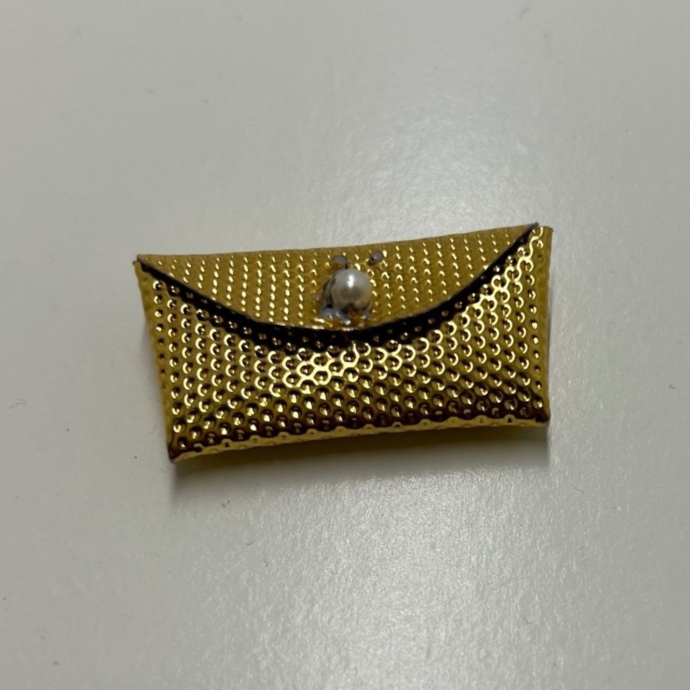 Gold Textured Doll Clutch Purse Faux Pearl Closure for Barbie Fashion Dolls